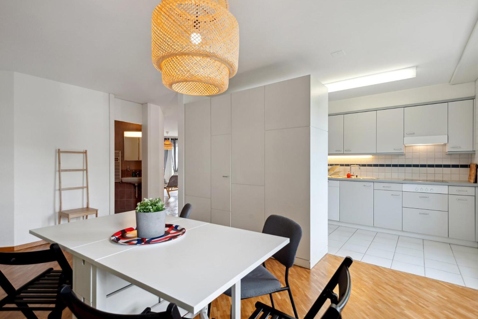 Spacious Central Apartments Hoting Zurich Exterior photo