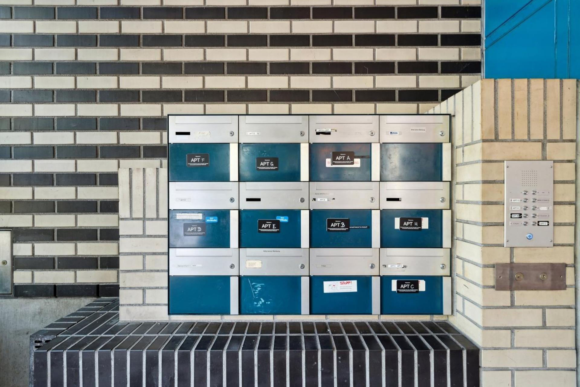 Spacious Central Apartments Hoting Zurich Exterior photo