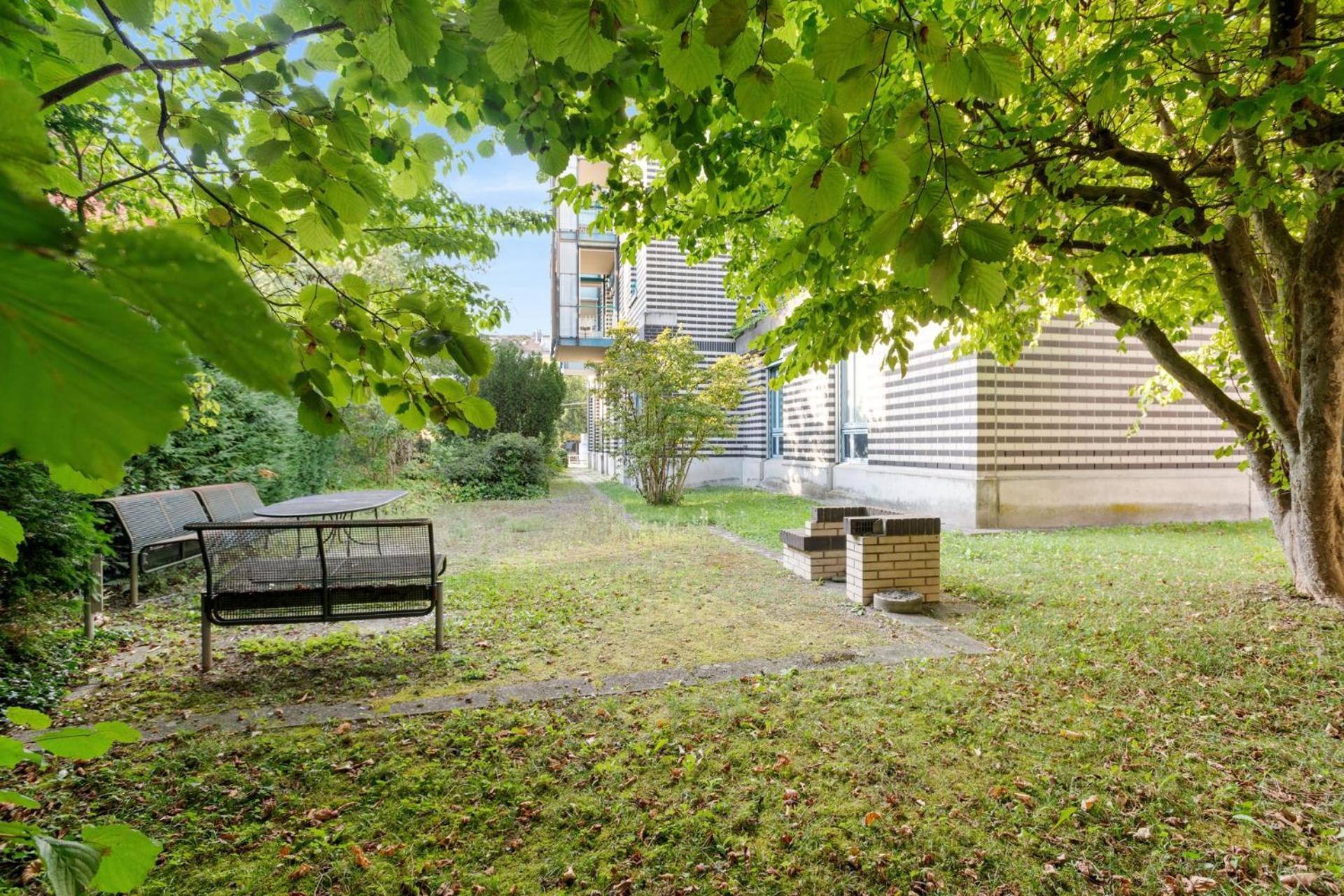 Spacious Central Apartments Hoting Zurich Exterior photo