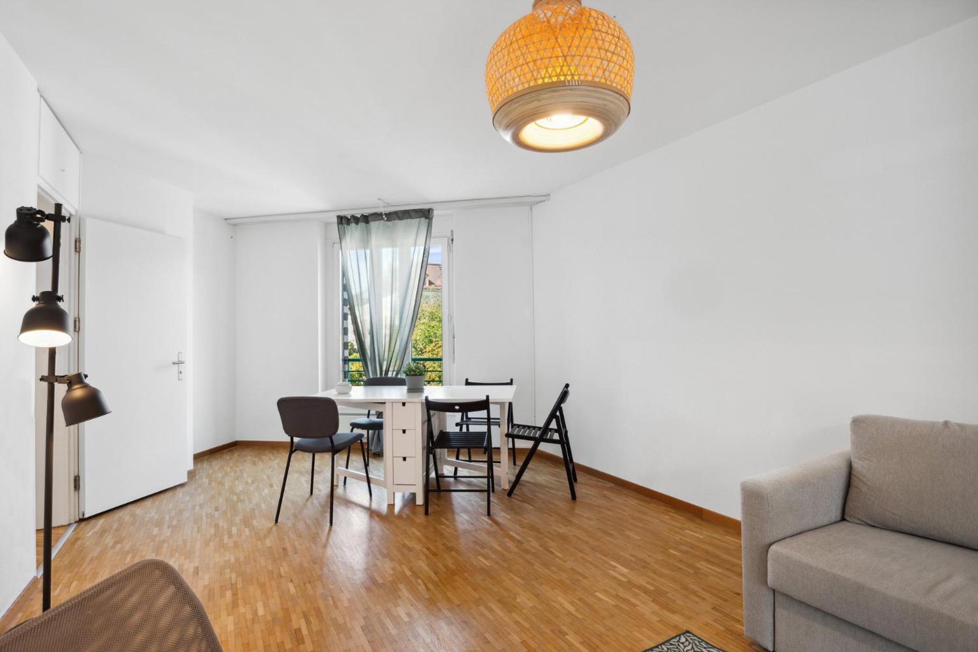 Spacious Central Apartments Hoting Zurich Exterior photo
