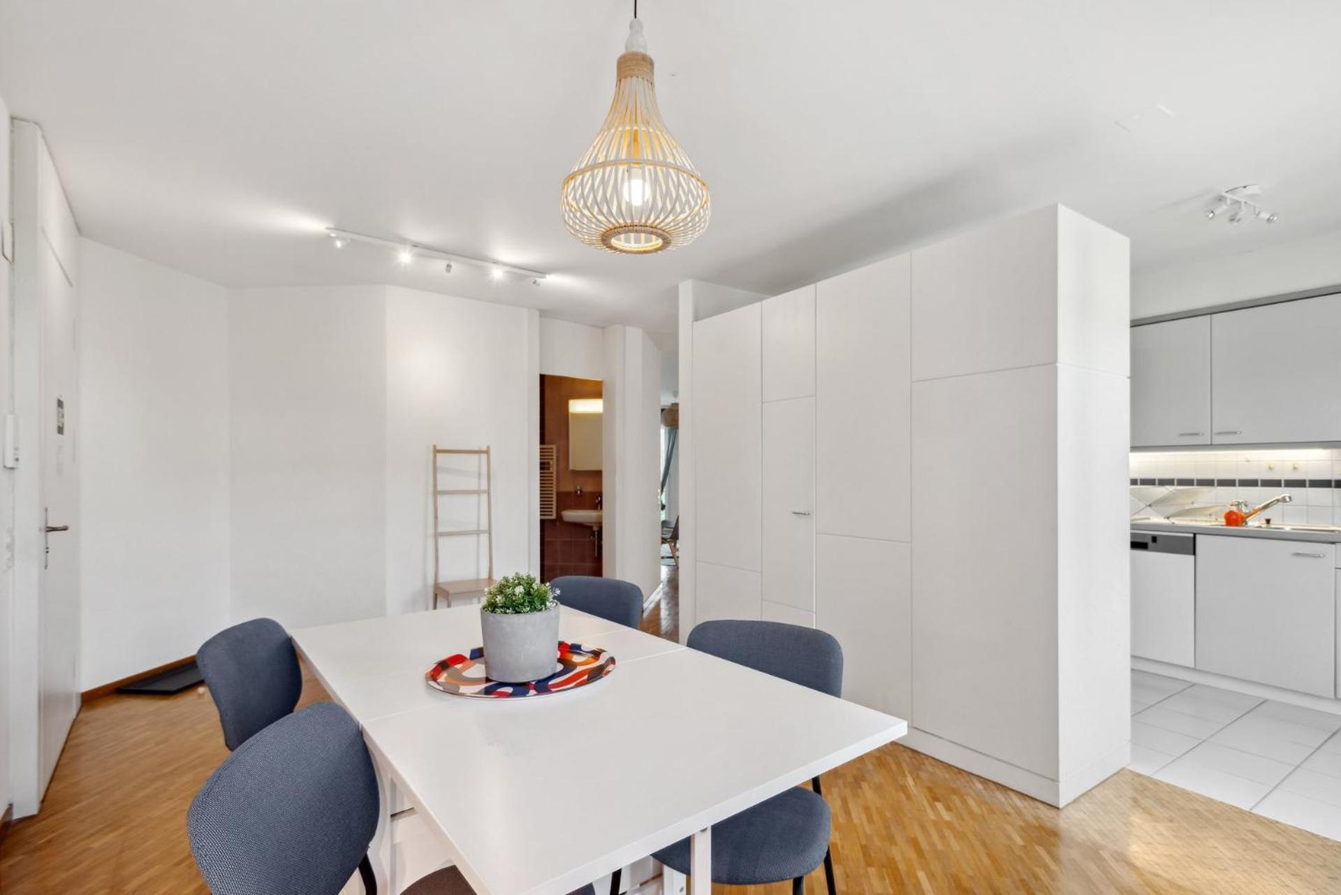 Spacious Central Apartments Hoting Zurich Exterior photo
