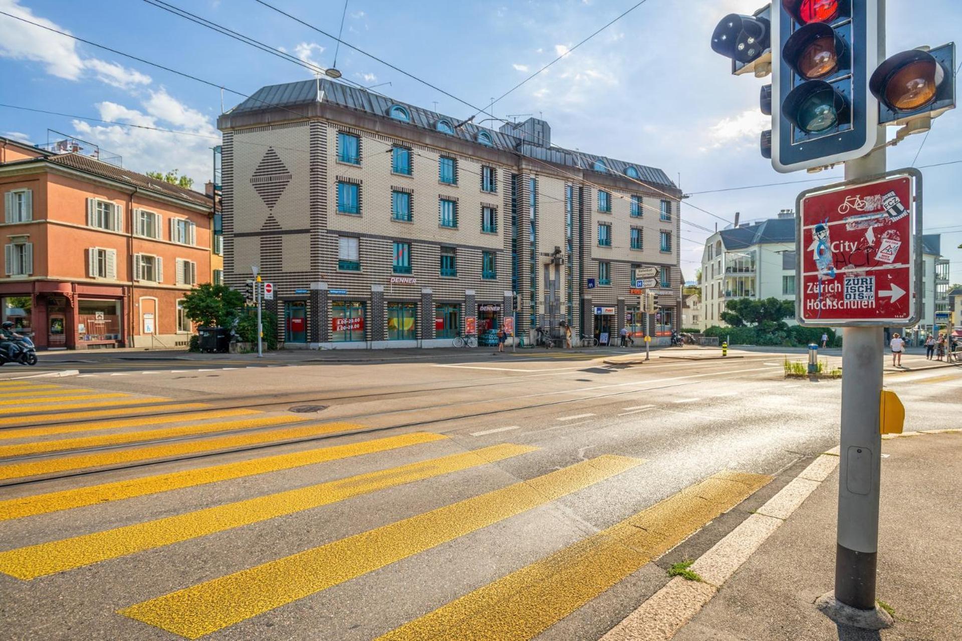 Spacious Central Apartments Hoting Zurich Exterior photo